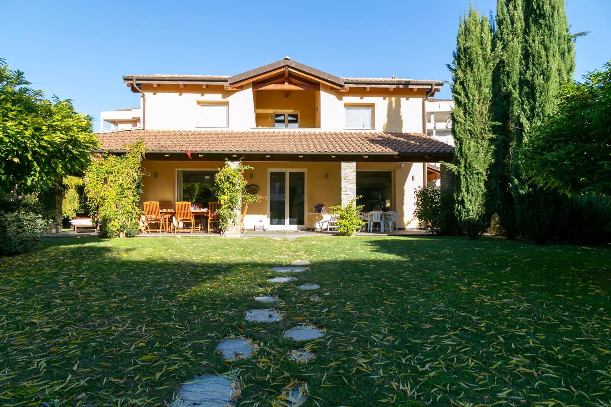 Villa Marlene B&B Albenga Zewnętrze zdjęcie